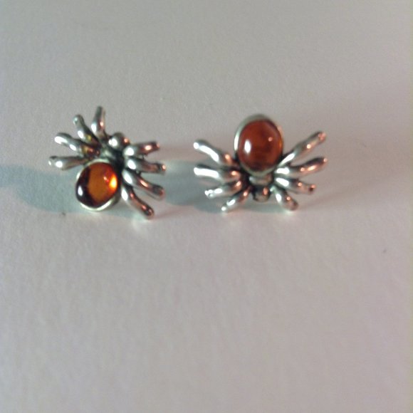 Amber and Silver Spider earrings - Picture 4 of 5